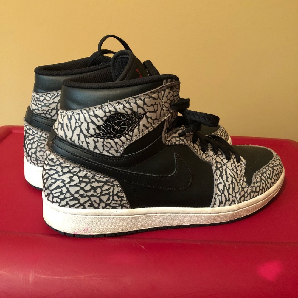 Air Jordan Retro 1s